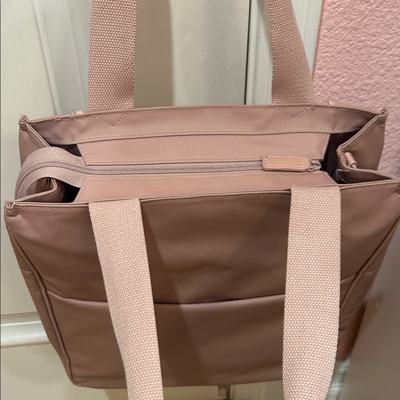 Pink Beis Tote Bag - Picture 4 of 6